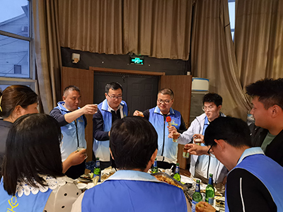 拼搏向前、堅(jiān)韌不拔的歐亞德人！