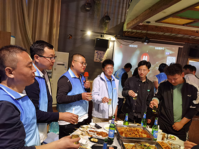 拼搏向前、堅(jiān)韌不拔的歐亞德人！